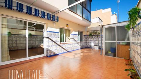 Foto 2 de Planta baixa en venda a La Gavarra, Barcelona