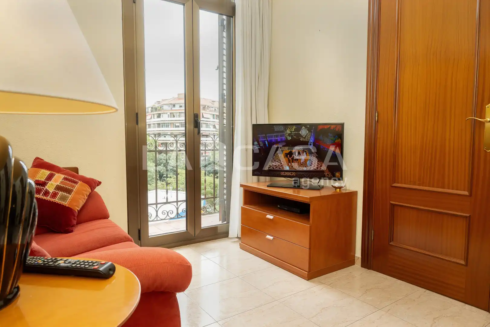 Piso con terraza en venta en Carrer de Mallorca, imagen 10