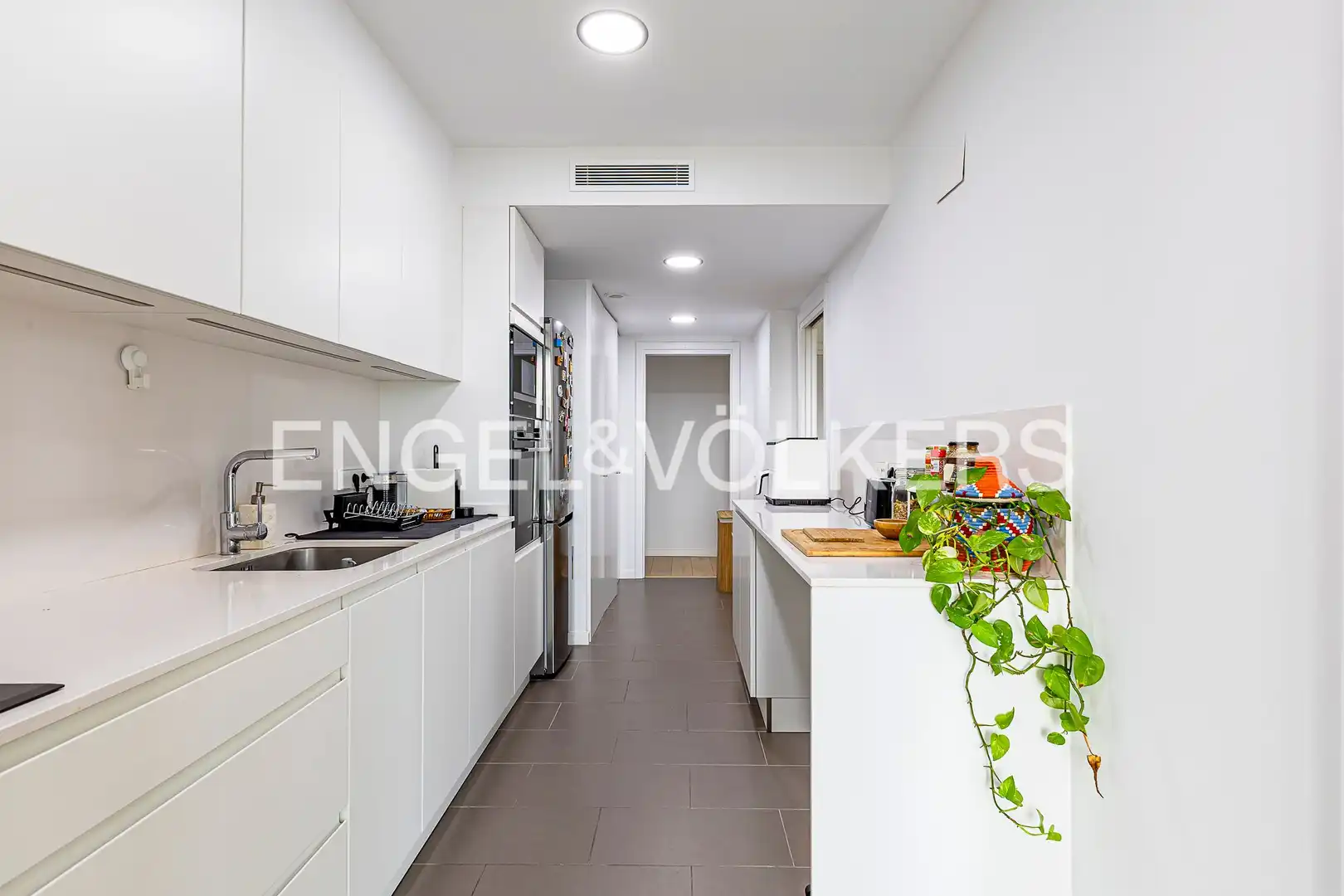 Kitchen of Flat for sale in Barcelona  with Air Conditioner, Heating and Terrace