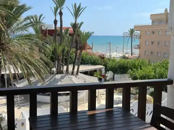 Àtic de lloguer en El Vendrell amb Aire condicionat, Parquet i Piscina