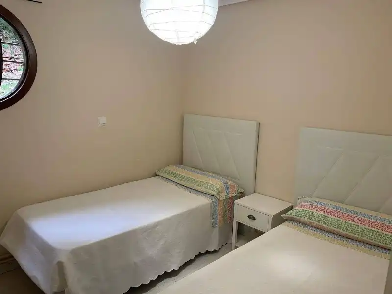 Bedroom of Apartments for sale in Comillas (Cantabria)  with Heating, Private garden and Parquet flooring