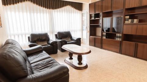 Foto 2 de Pis en venda a Calle Abat Escarre de L', Concòrdia, Barcelona