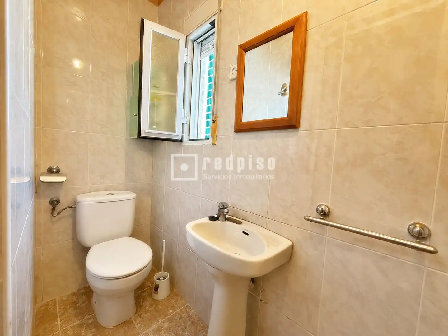 Baño de Casa o chalet en venta en Marchamalo con Calefacción, Terraza y Trastero