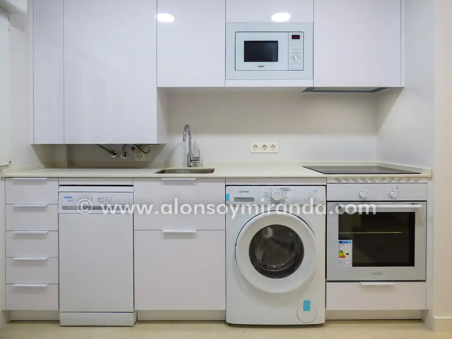 Küche von Wohnung zur Miete in Gijón  mit Heizung und Abstellraum