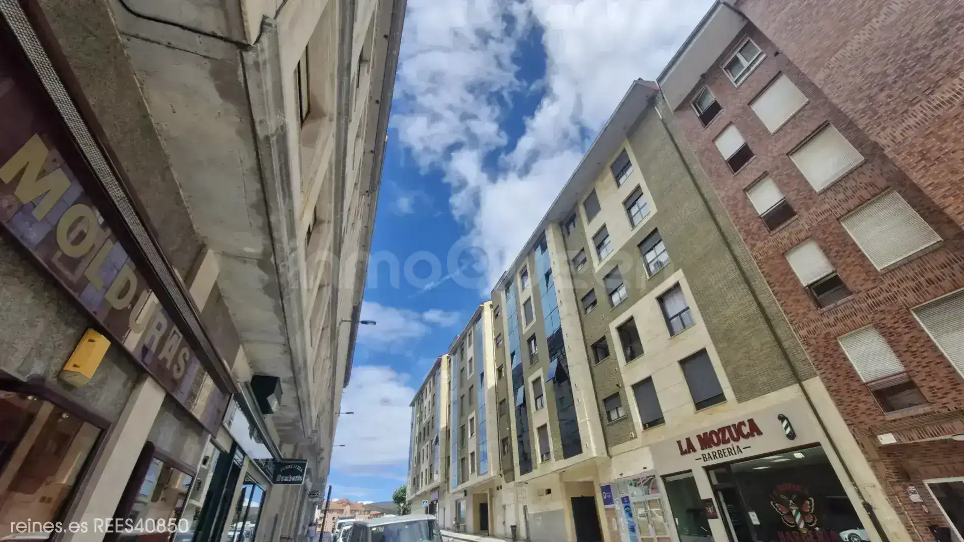 Piso con ascensor en venta en N/A, imagen 2