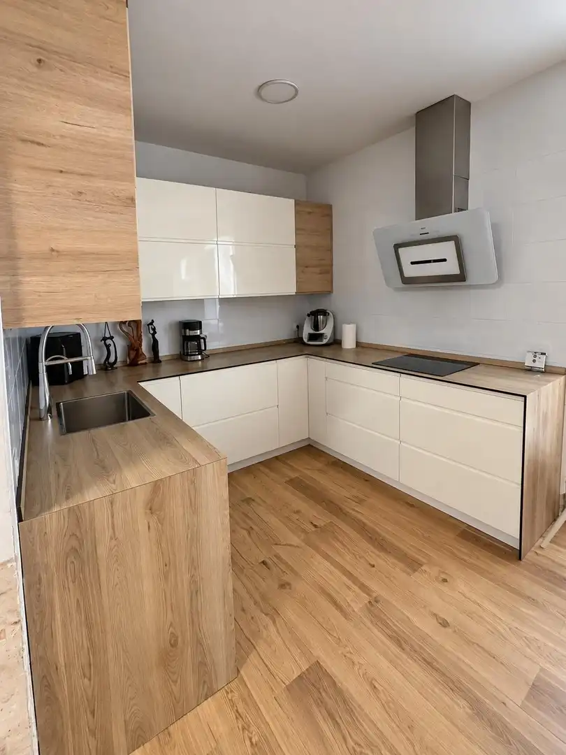 Terraced house for sale in Calle TIRSO DE MOLINA, imagen 4