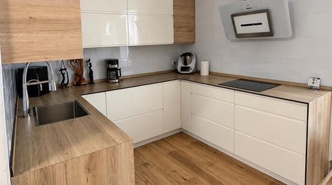 Foto 4 de Casa adosada en venta en Calle Tirso de Molina, El Carmen, San Fernando