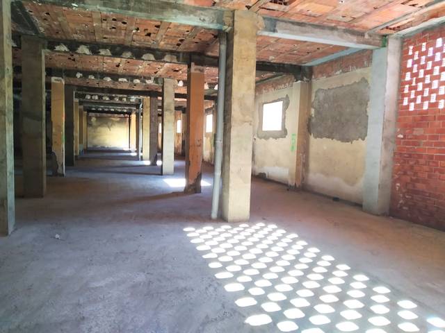 Edificio en Venta en Alcalde Díaz Zafra en Santa Cristina - San Rafael