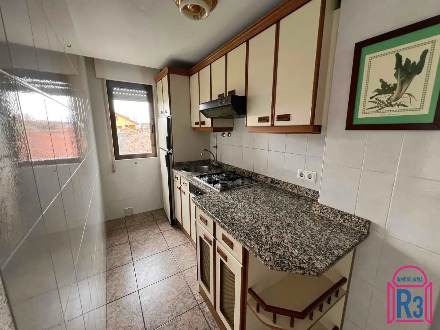 Cuina de Apartament en venda en San Andrés del Rabanedo amb Calefacció i Traster