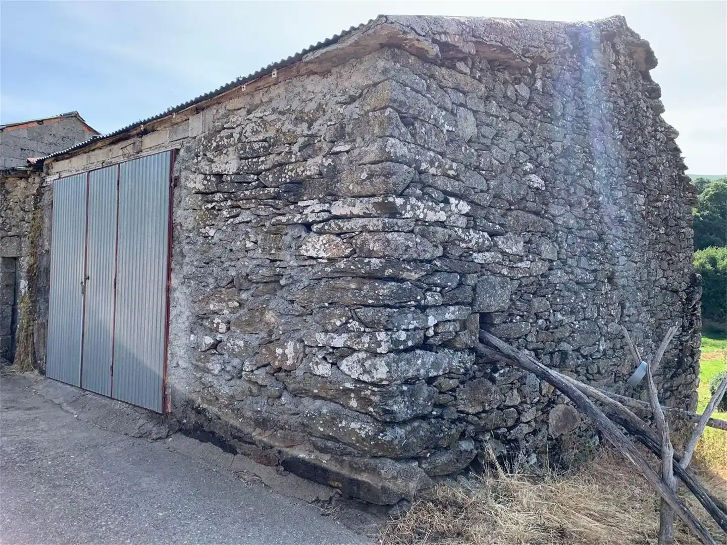 Vista exterior de Casa adosada en venta en Pías, Zamora