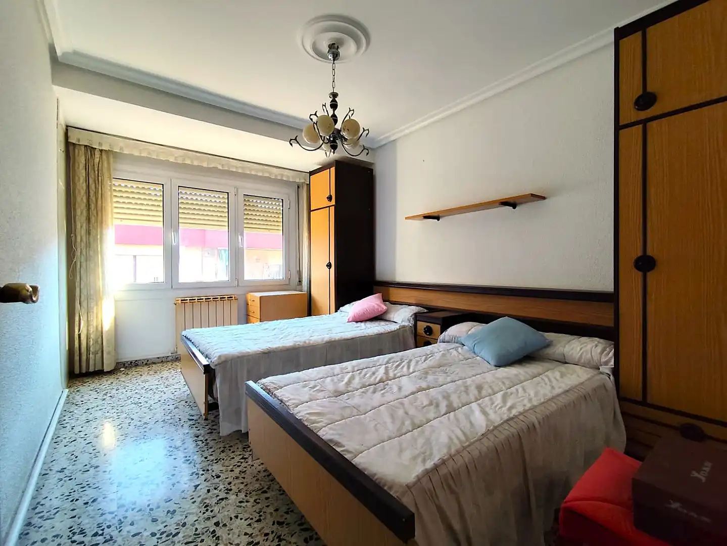 Habitación de Piso en venta en Arnedo con Calefacción, Terraza y Amueblado