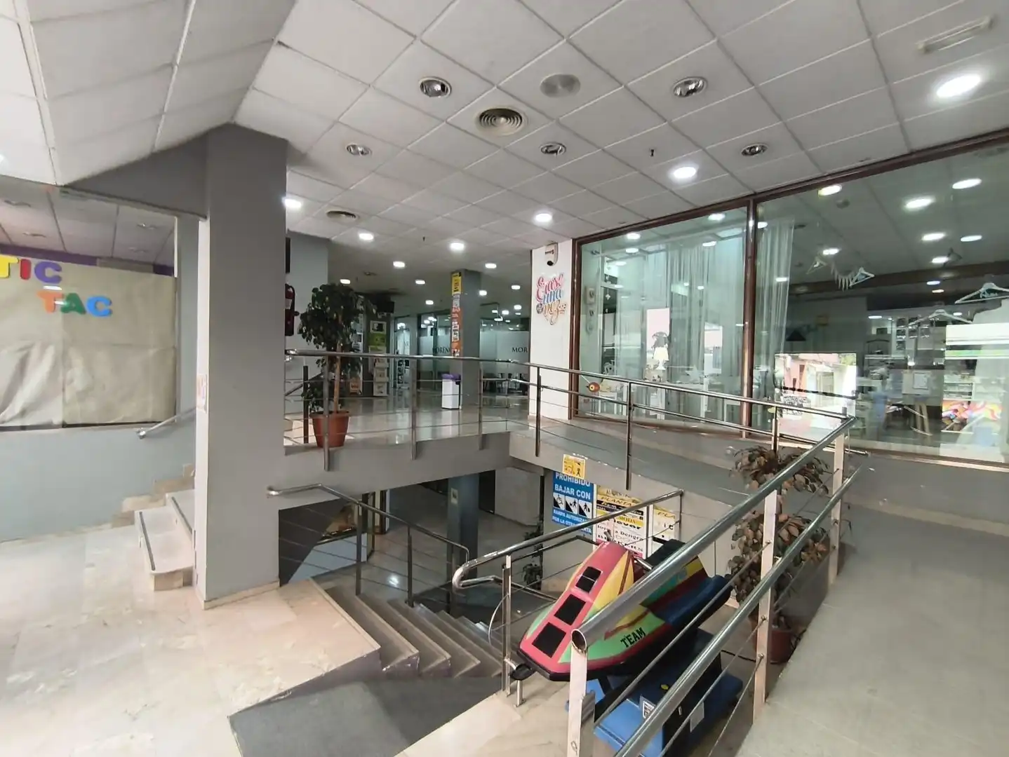 Local en venta en Baza