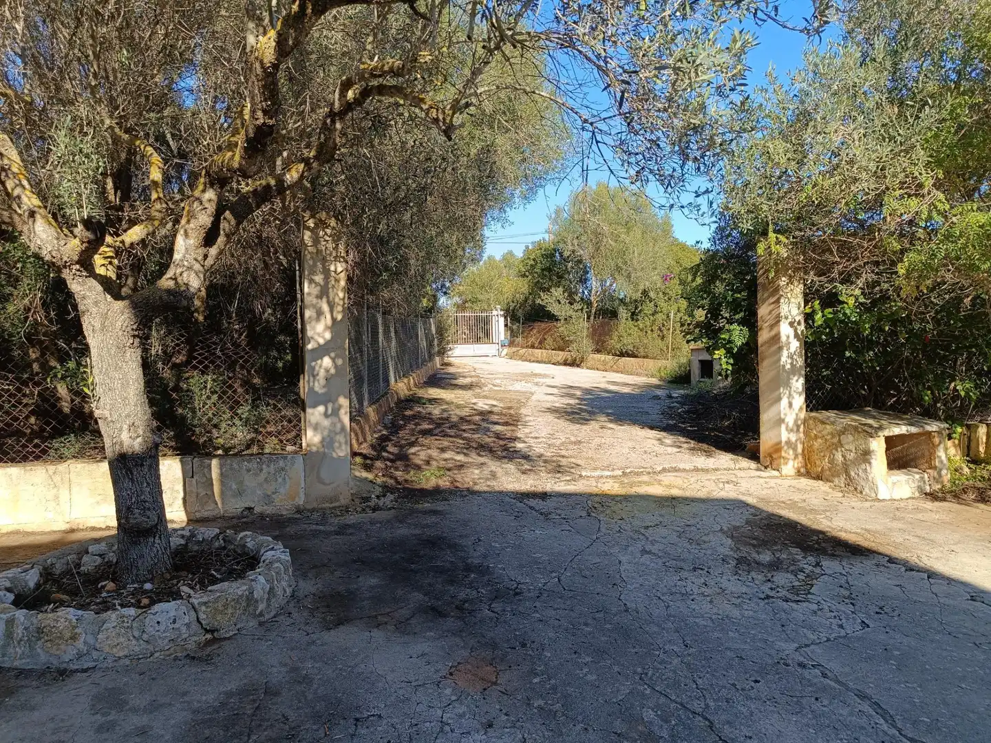 Vista exterior de Finca rústica en venta en Sant Llorenç des Cardassar con Calefacción, Jardín privado y Terraza