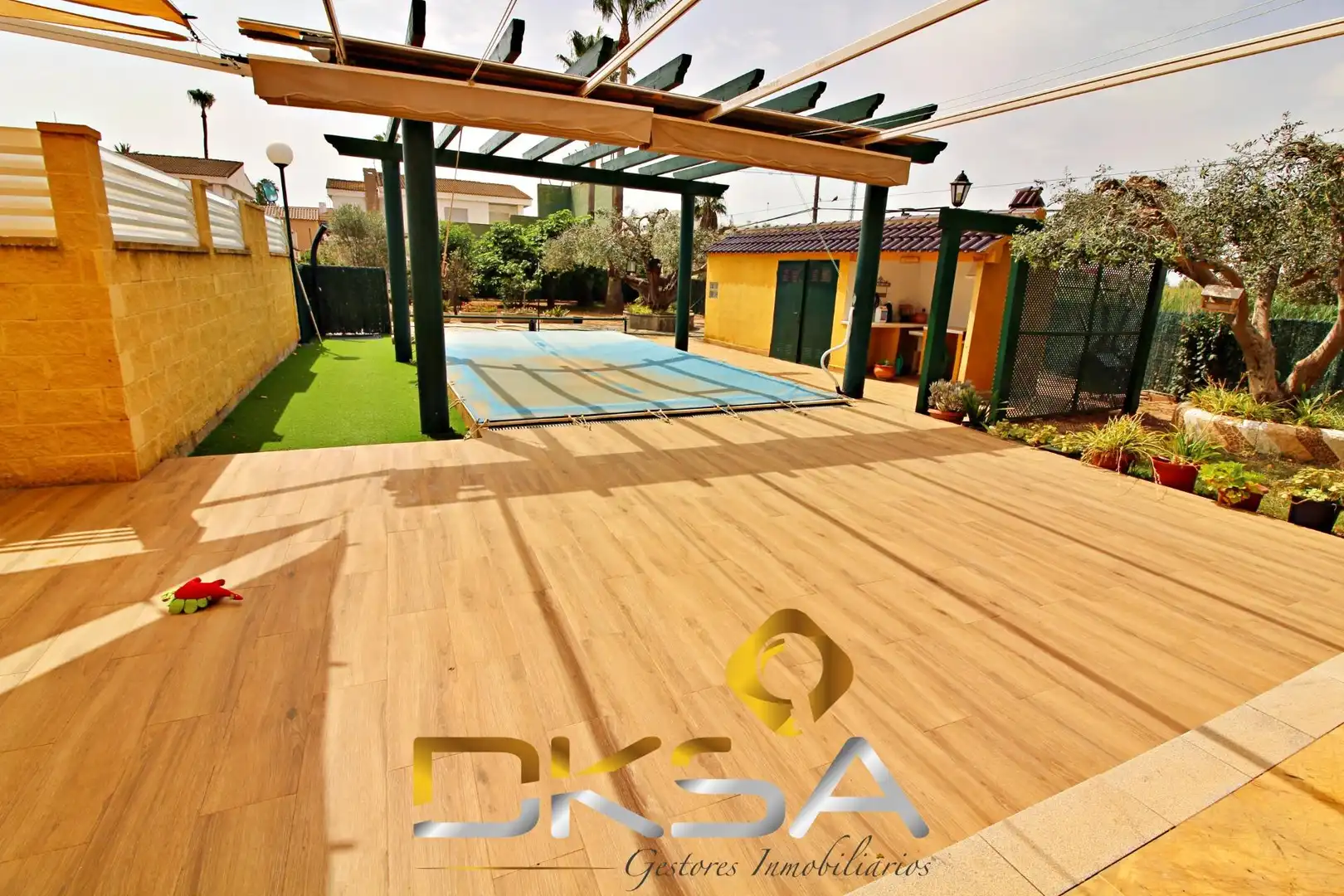 Terrace of Houses for sale in Castellón de la Plana / Castelló de la Plana  with Air Conditioner, Heating and Private garden