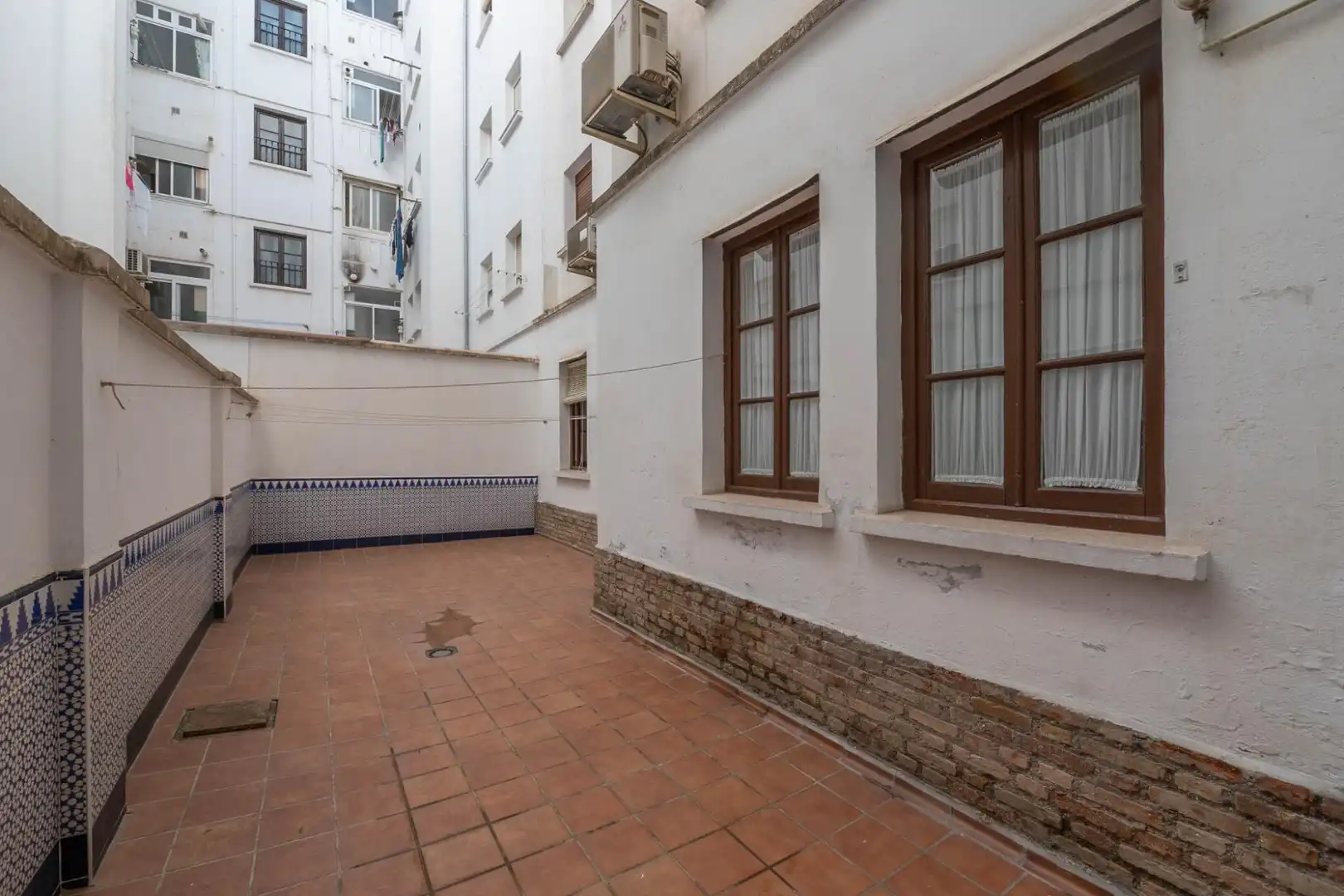 Habitació a PINTOR RODRIGUEZ ACOSTA, Camino de Ronda