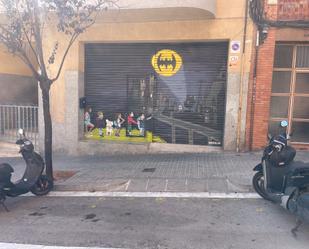 Vista exterior de Local de lloguer en Badalona