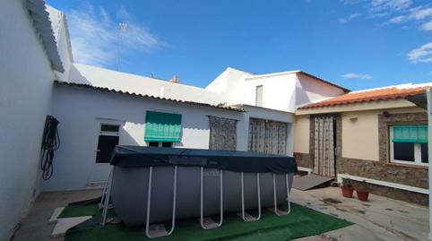 Foto 2 de Casa adosada en venta en Calle Buenos Aires, Tomelloso, Ciudad Real