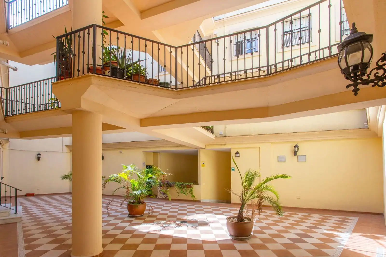 Wohnung zum Verkauf in Jerez de la Frontera mit Klimaanlage, Heizung und Parkett