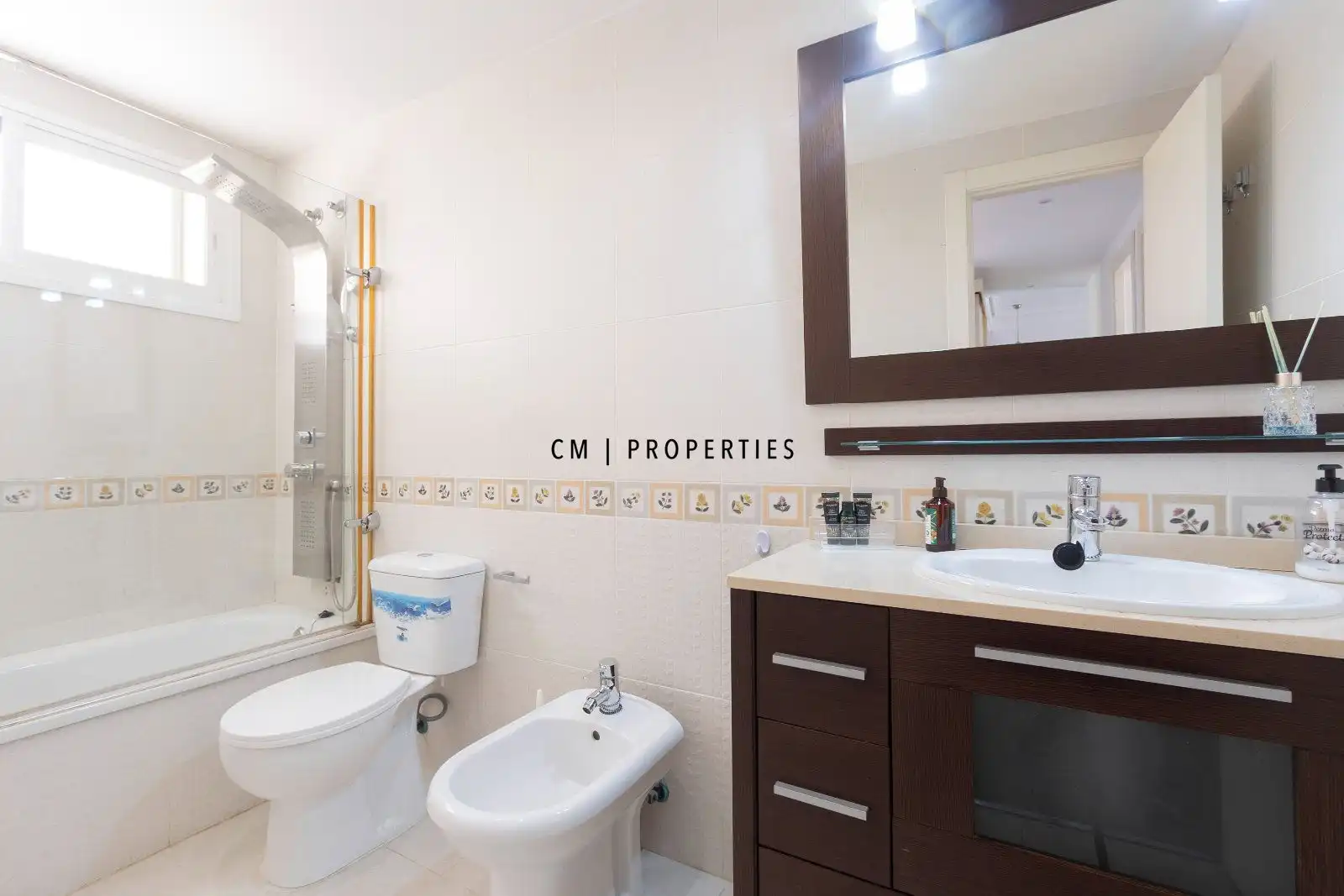 Appartement avec ascenseur à louer à Isabel de Villena, imagen 13