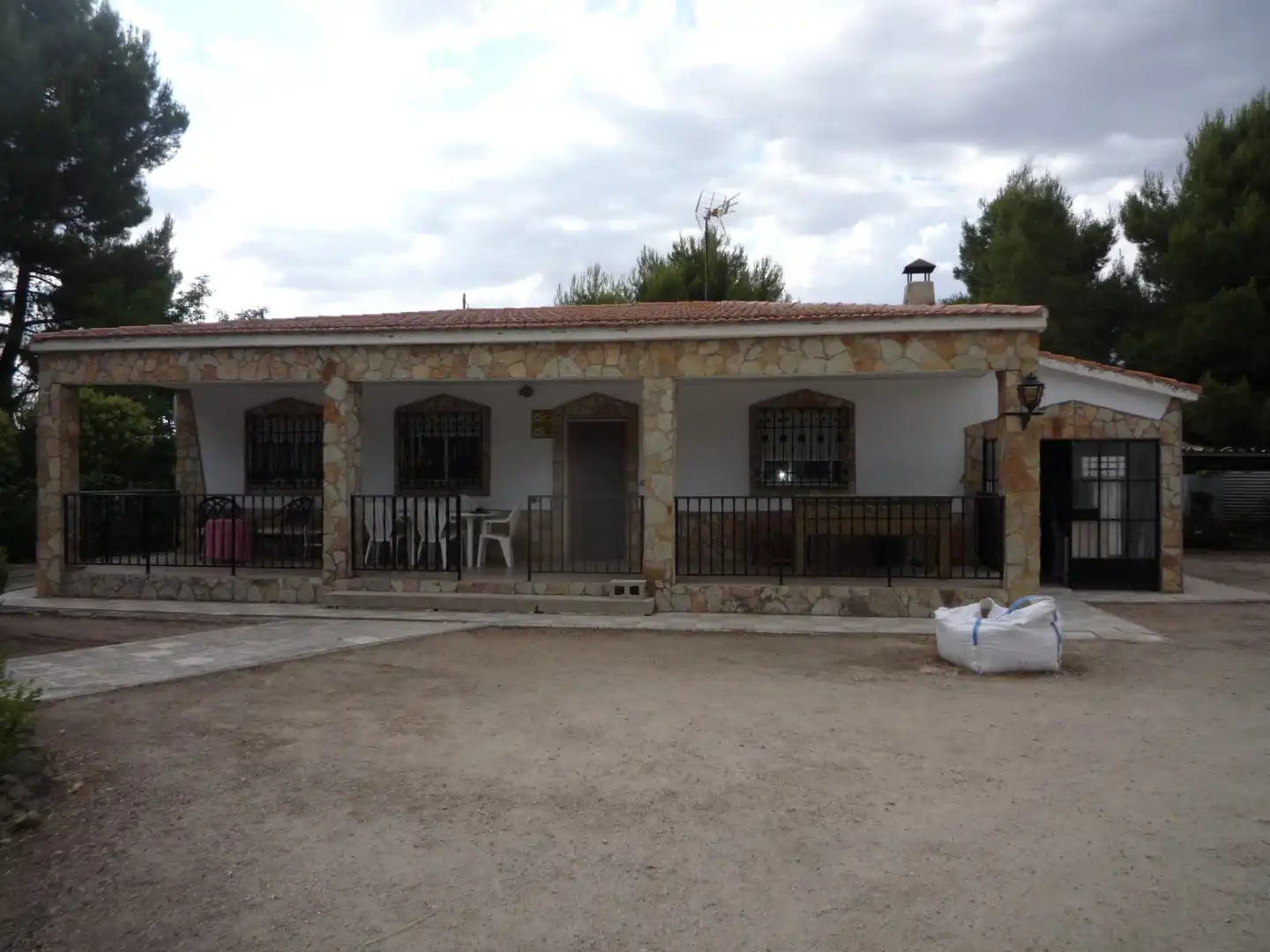 Vista exterior de Casa o chalet en venta en Albacete con Aire acondicionado, Jardín privado y Trastero