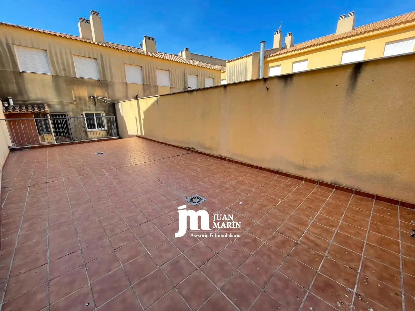 Vista exterior de Casa o xalet en venda en Abarán amb Terrassa i Alarma