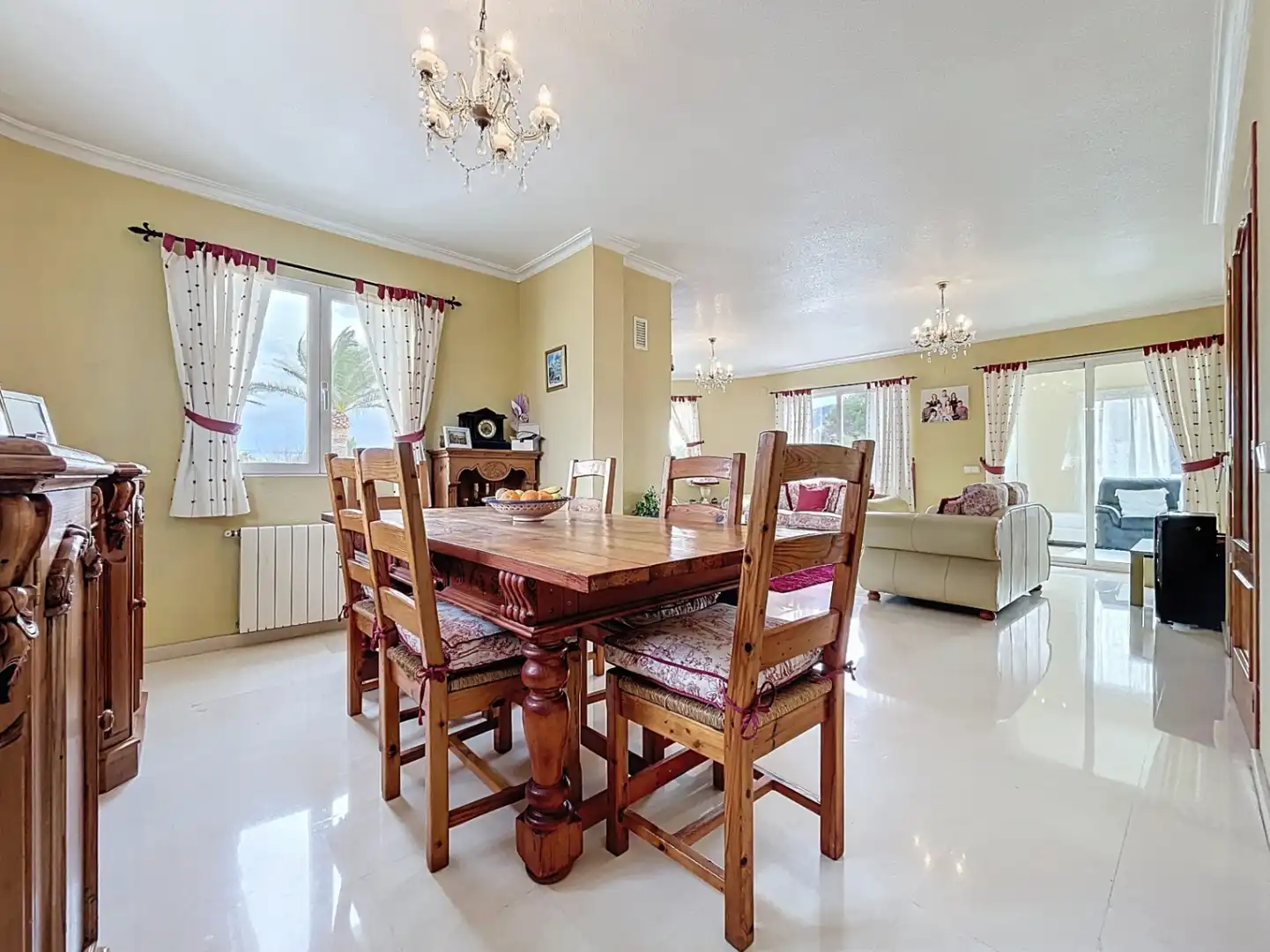 Dining room of Houses for sale in L'Alfàs del Pi  with Air Conditioner, Heating and Private garden