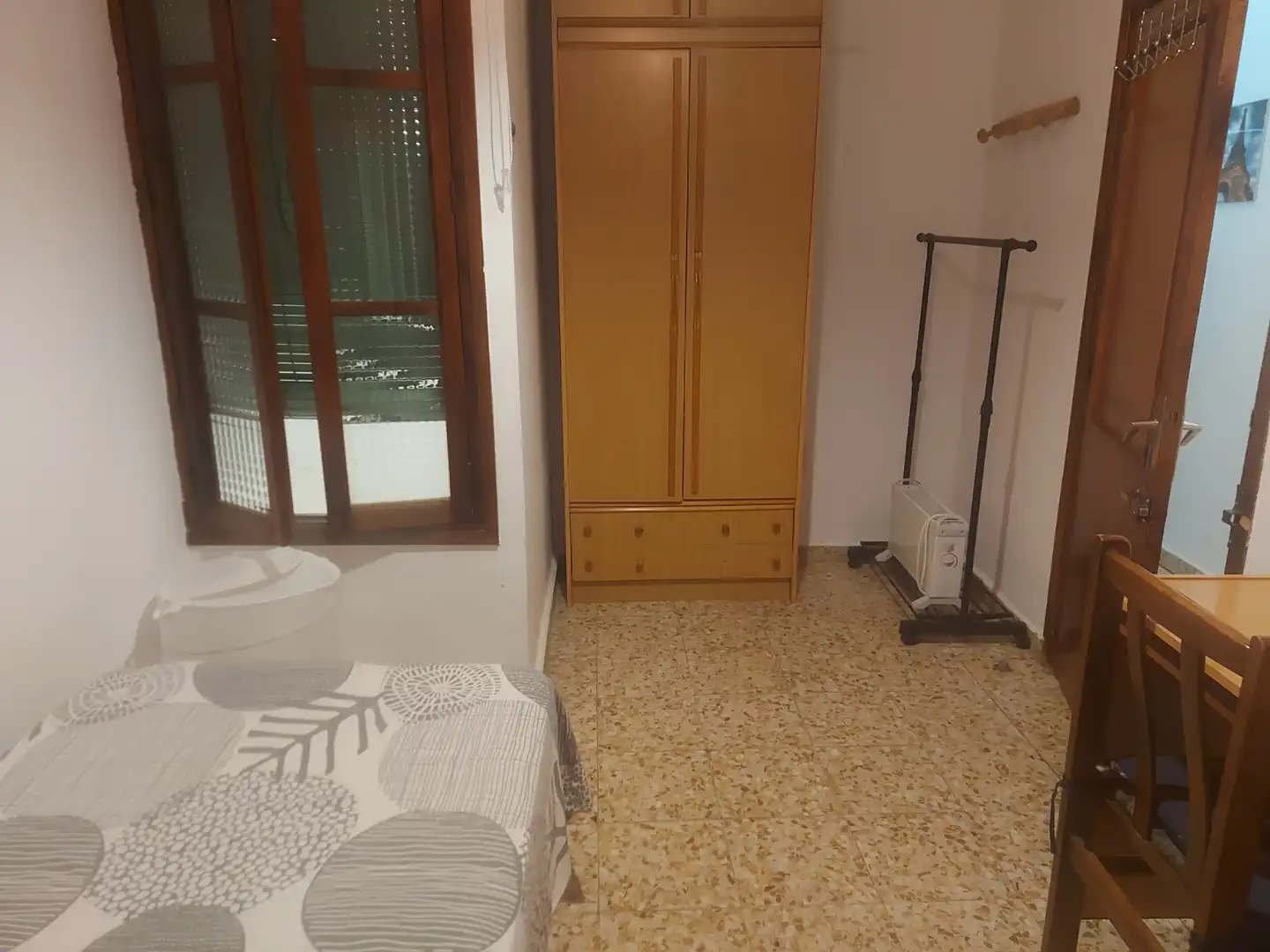 Habitación de Piso de alquiler en Toledo con Calefacción, Amueblado y Horno