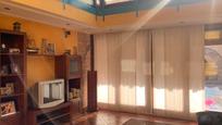 Sala d'estar de Casa o xalet en venda en Tordesillas amb Jardí privat, Terrassa i Traster