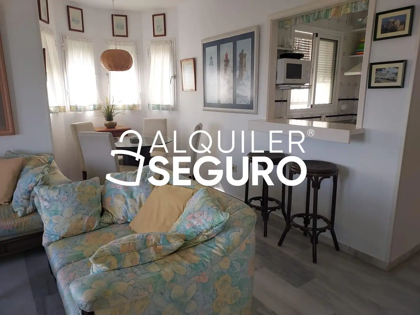 Living room of Attic for rent in Benalmádena  with Terrace, Swimming Pool and Furnished