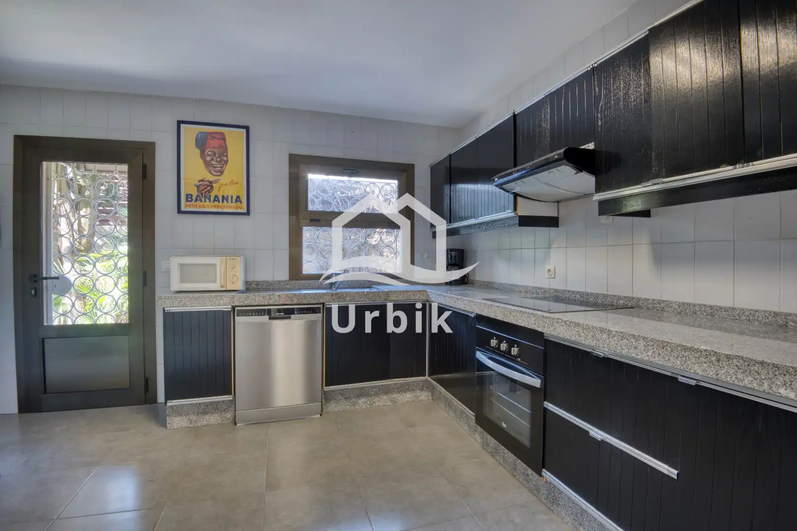 Kitchen of Houses for sale in Castell d'Aro, Platja d'Aro i s'Agaró  with Air Conditioner, Private garden and Terrace
