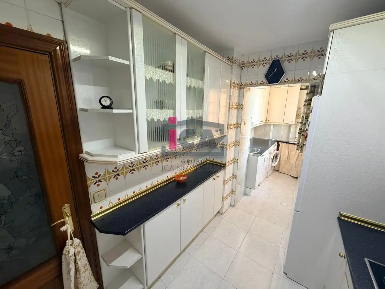Kitchen of Flat for rent in Cáceres  with Air Conditioner, Heating and Parquet flooring