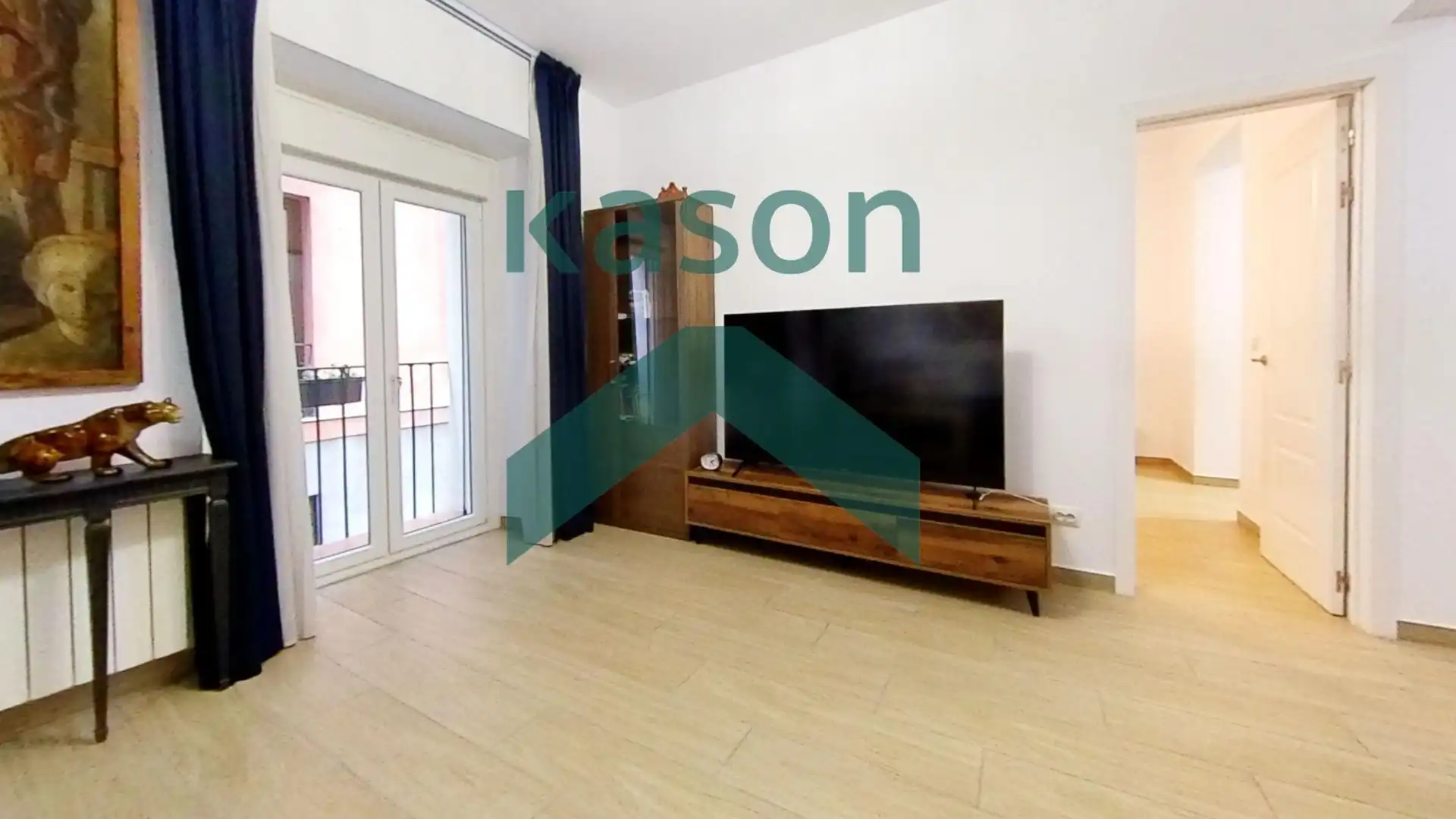 Living room of Flat for sale in Madrid  with Heating