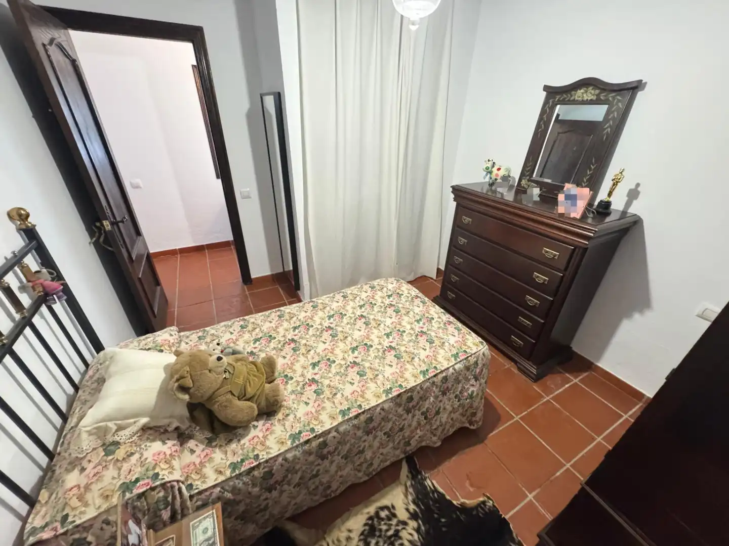 Habitación de Casa o chalet en venta en Dos Hermanas con Aire acondicionado, Jardín privado y Trastero