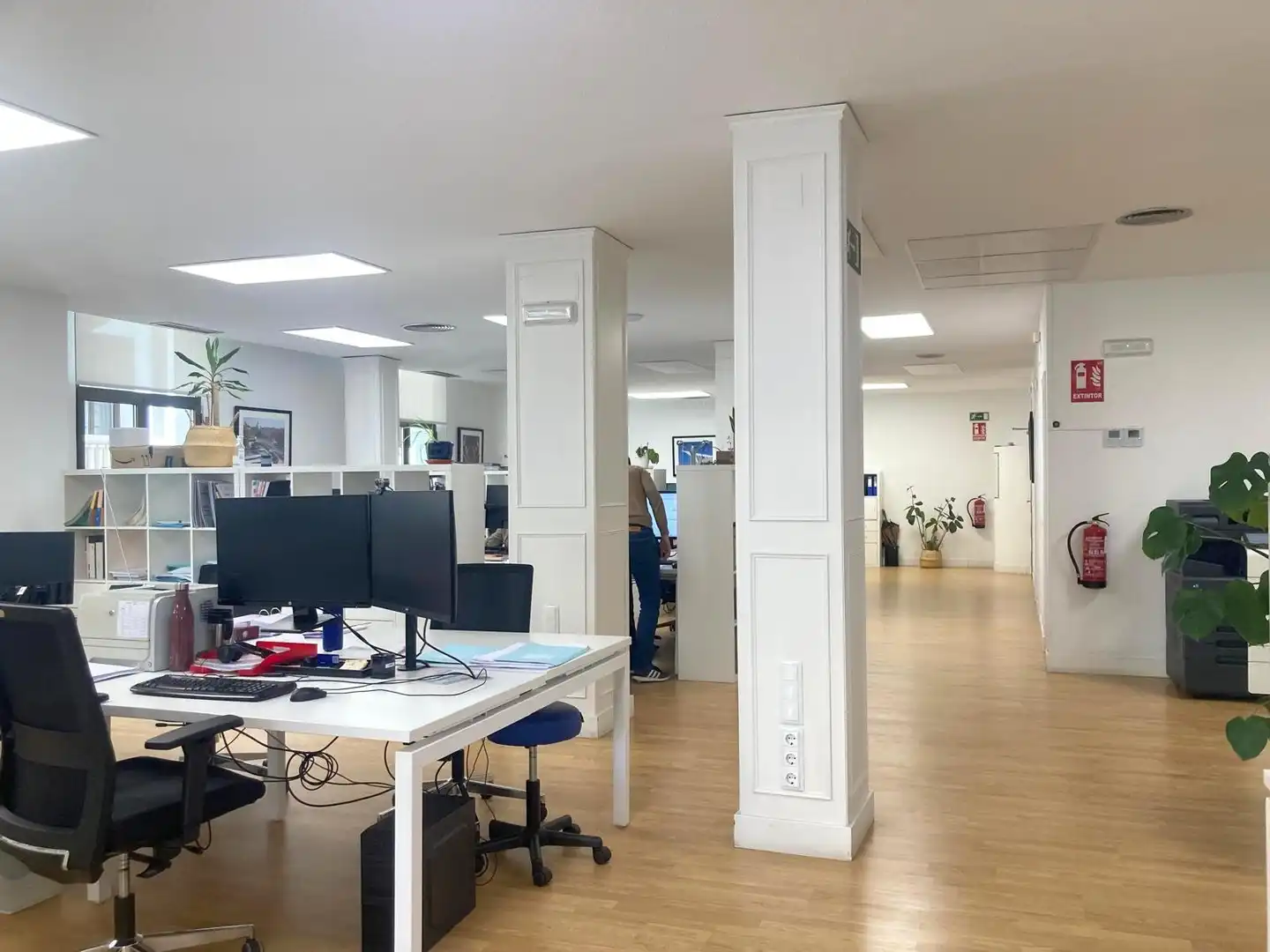 Büro zur Miete in Madrid mit Heizung und Möbliert