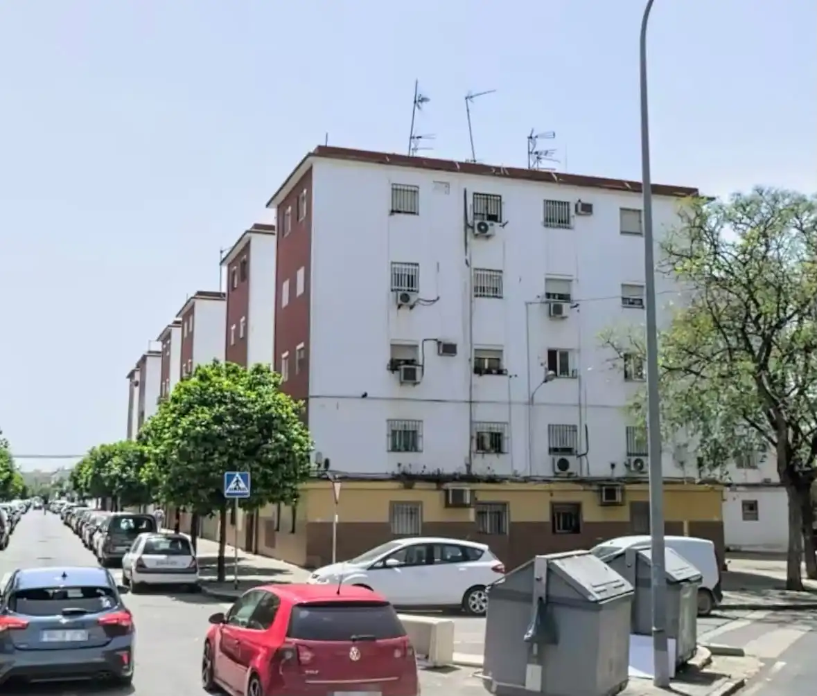 Vista exterior de Piso en venta en Cerro - Amate
