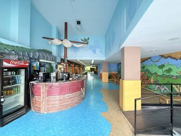 Locale commerciale in cessione a Calle ARAGO 19