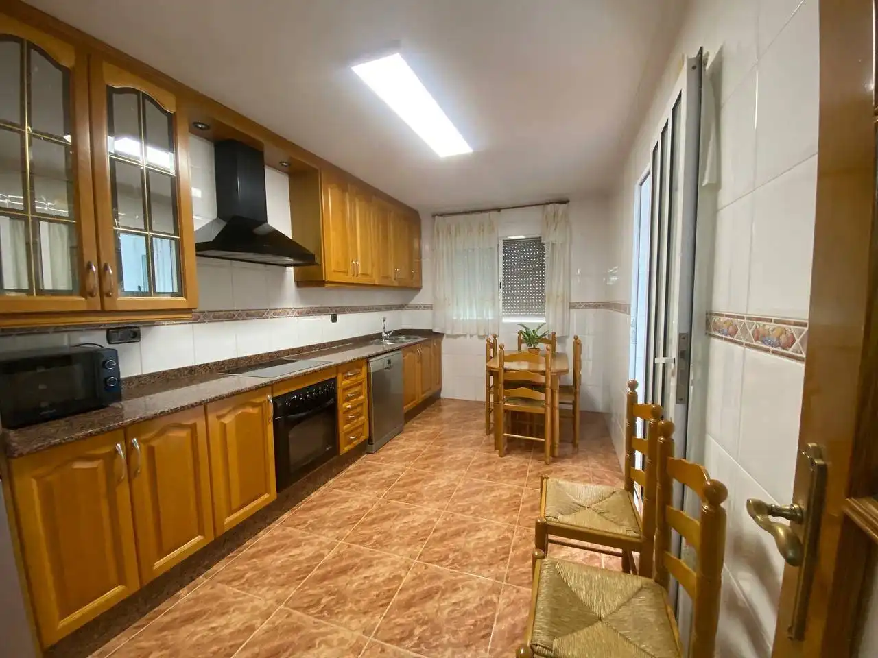 Cuina de Casa o xalet en venda en Orihuela amb Aire condicionat i Balcó