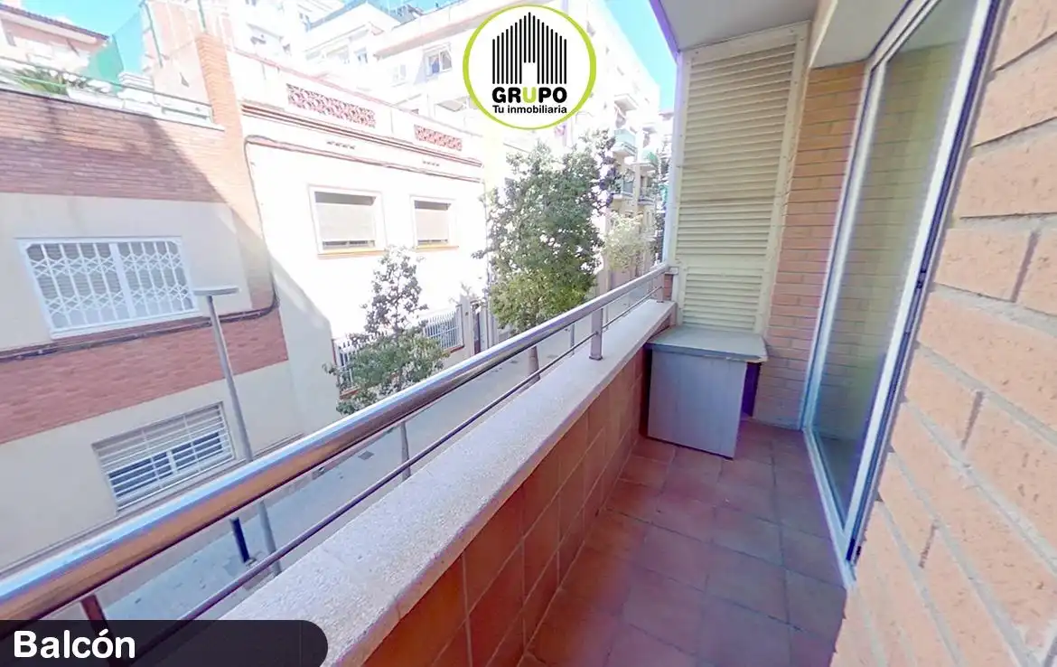 Terrassa de Pis en venda en Esplugues de Llobregat amb Aire condicionat, Calefacció i Parquet
