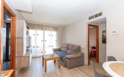 Living room of Flat for sale in Les Franqueses del Vallès  with Air Conditioner and Balcony