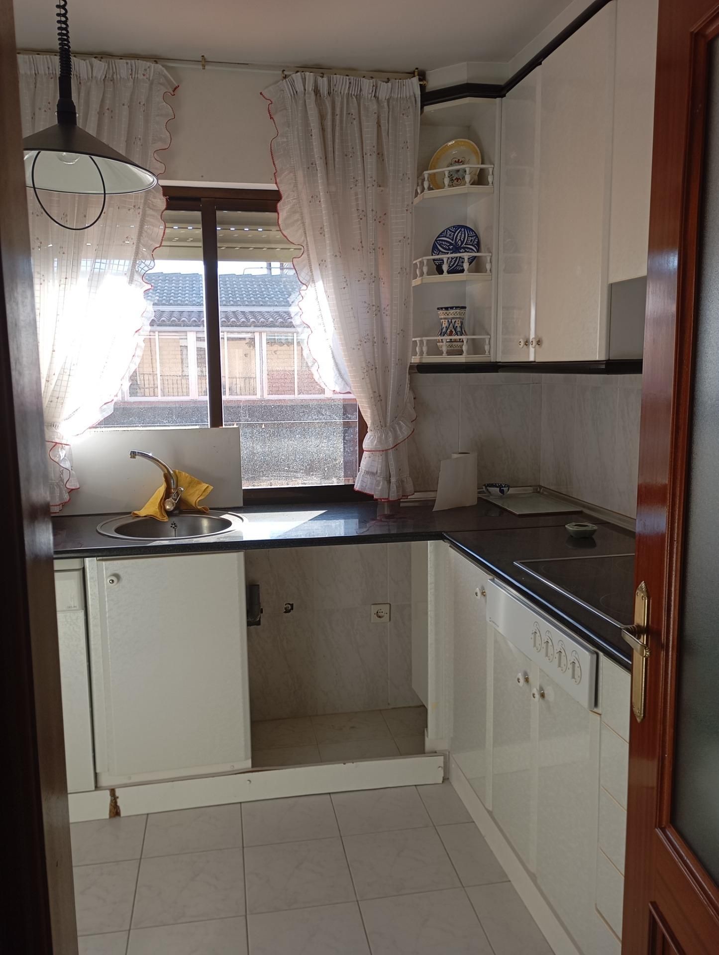 Cocina de Ático en venta en Toro con Calefacción y Terraza