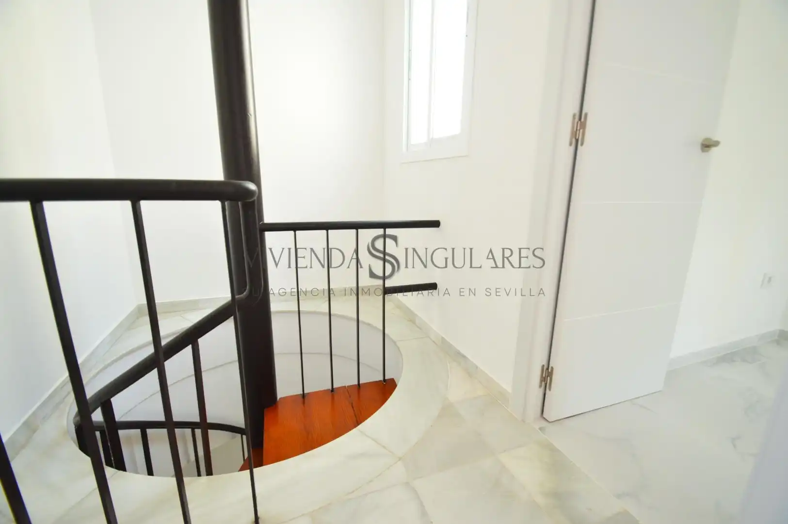 Ático de alquiler en Sevilla con Aire acondicionado, Calefacción y Terraza