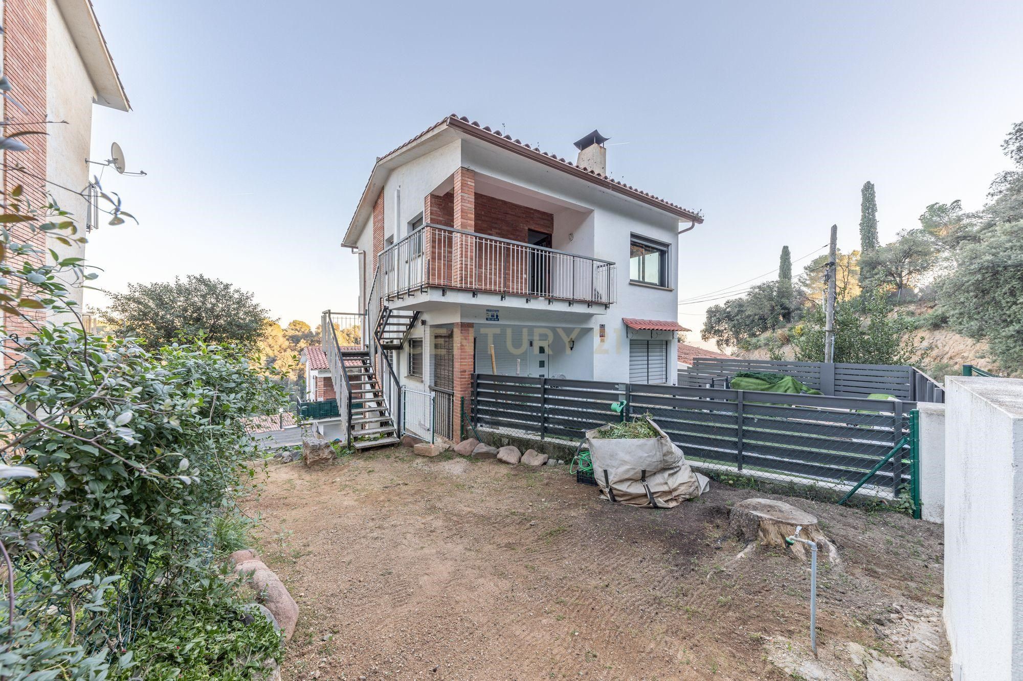 Vista exterior de Piso en venta en Figaró-Montmany