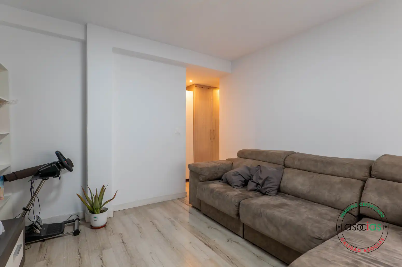 Sala d'estar de Pis en venda en Gijón  amb Calefacció