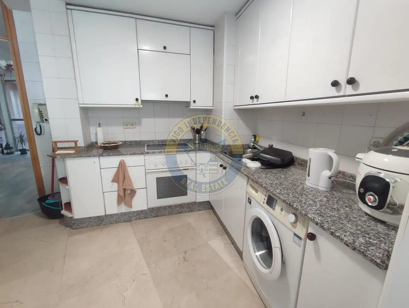 Kitchen of Apartments for sale in Vigo   with Heating and Storage room