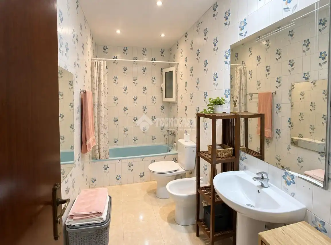 Flat with terrace for sale in Can Vidalet, imagen 10