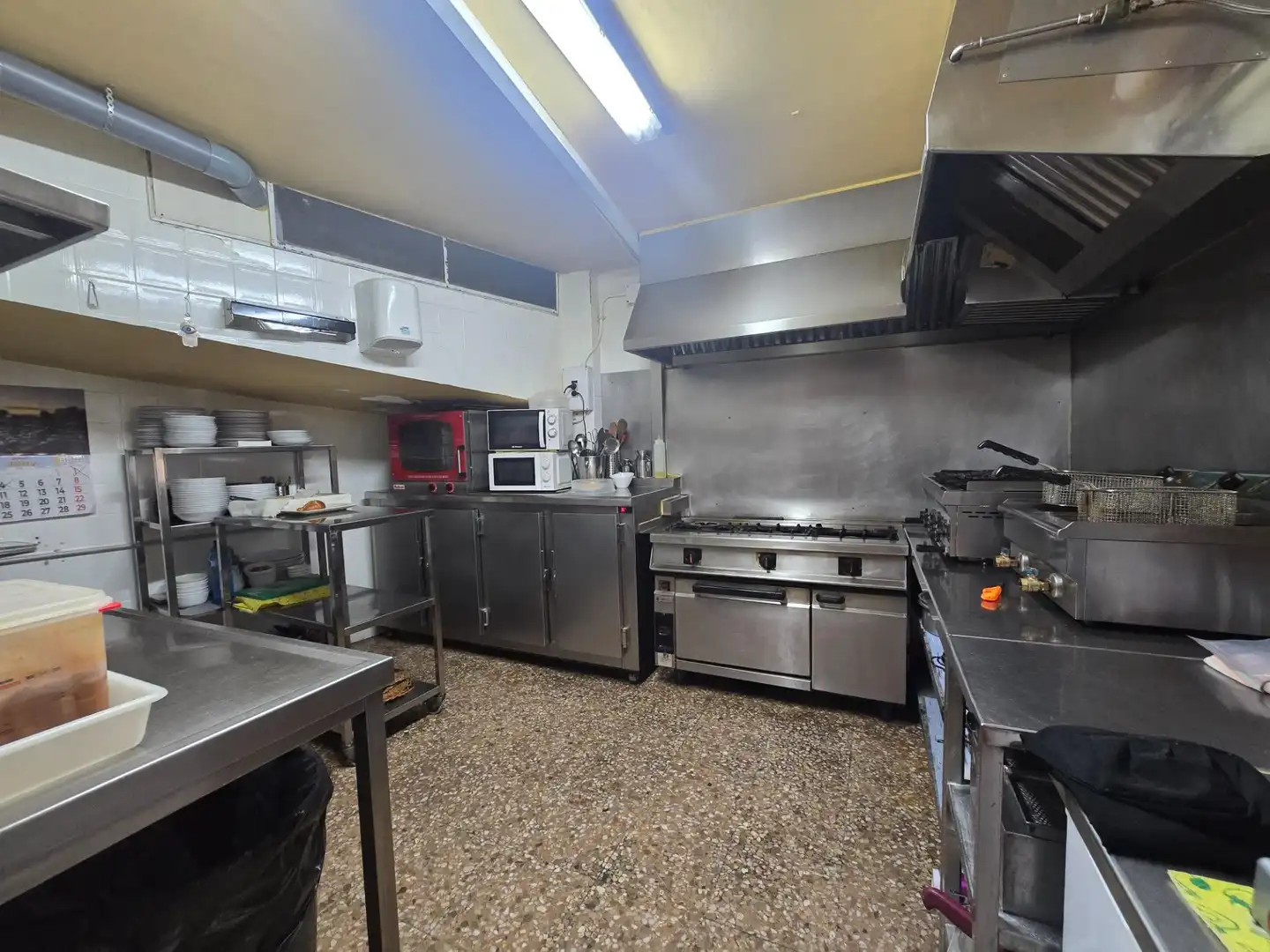 Cocina de Local de alquiler en Arenys de Mar con Aire acondicionado