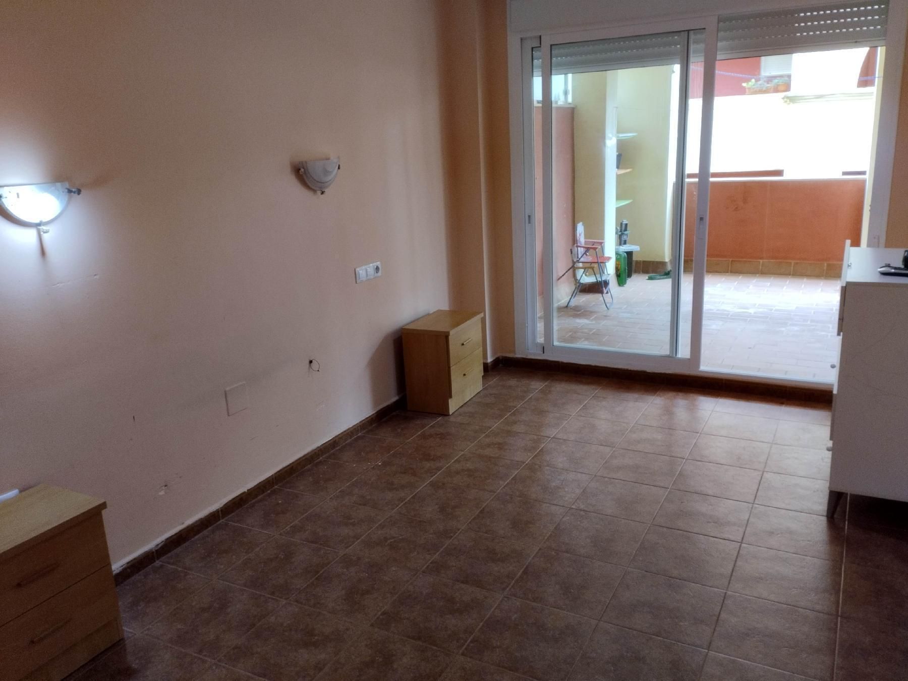 Apartment for sale in La Línea de la Concepción  with Community pool