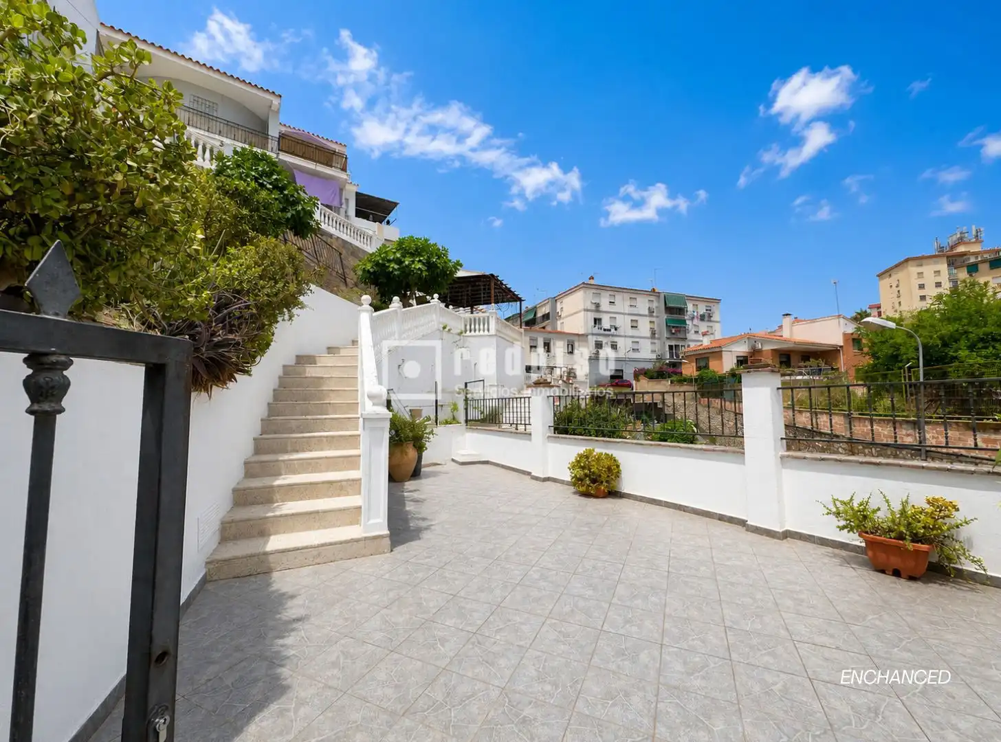 Terrassa de Casa o xalet en venda en Málaga amb Aire condicionat, Calefacció i Jardí privat