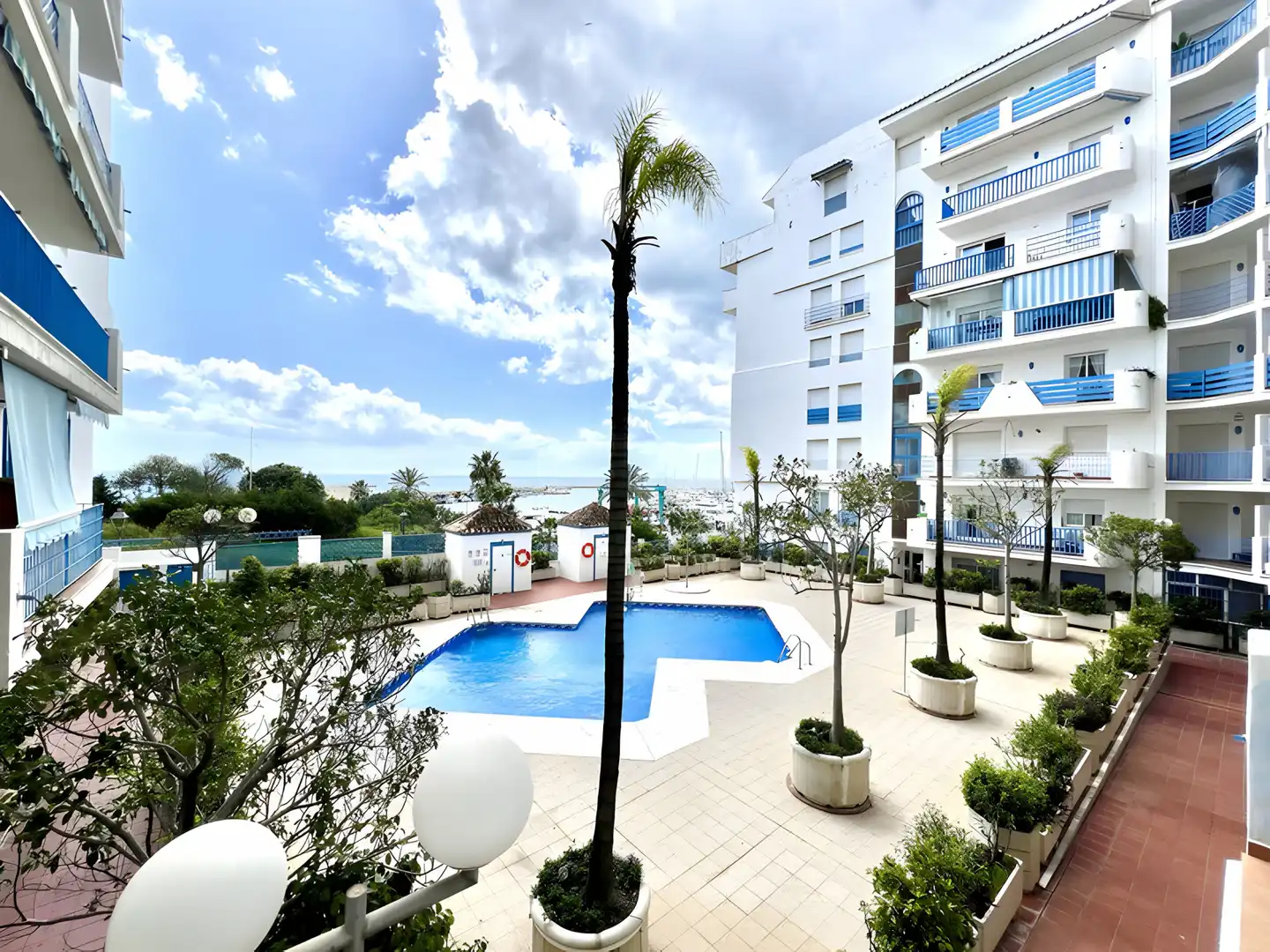 Apartament amb piscina en venda a Estepona Pueblo, imagen 32
