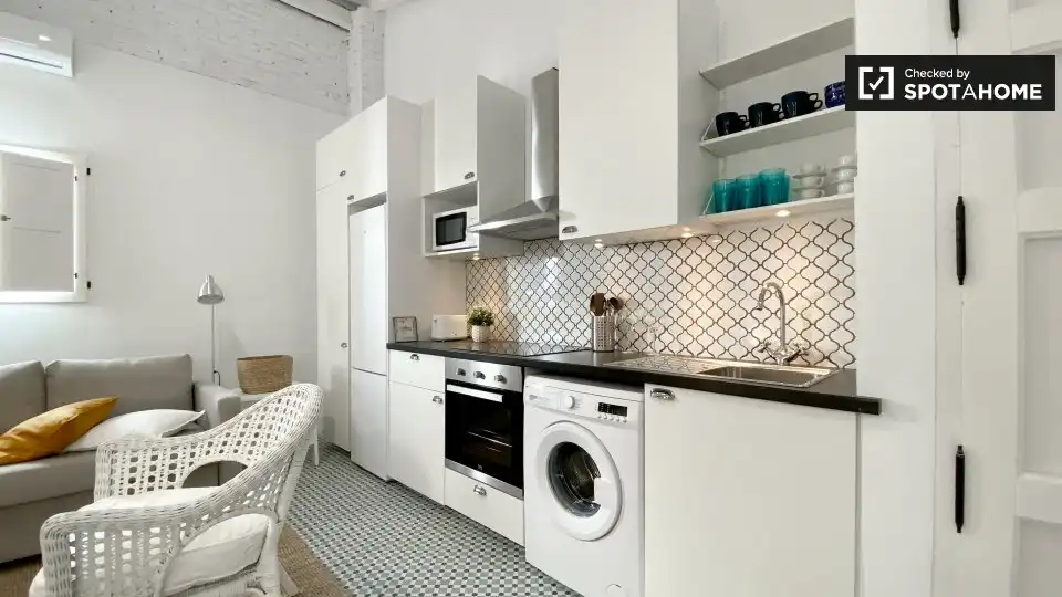 Room in Barrio de Benicalap